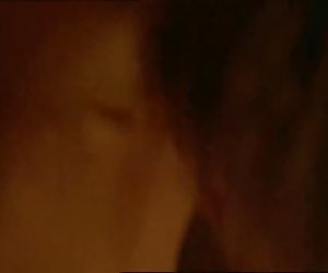 Misterfake mükemmel İngiliz esmer derin creampie alır
