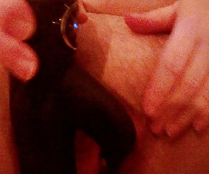 Dövmeli Japon geyşa emme horoz ve kötü köpek