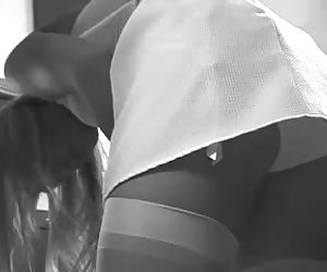 Seksi Japon MILF yabancı horoz emme