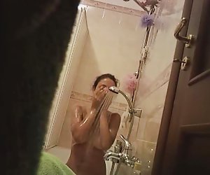 Azgın sürtük adriana deville deepthroats horoz lanet önce