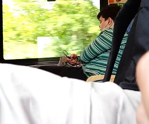 Kusursuz bir beden ile Alman üvey kardeşim onun kıçını-h becerdin